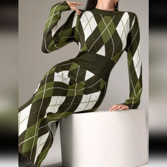 Casual Simple Style Sweater Dress For Everyday Wear - Picture 1 of 5